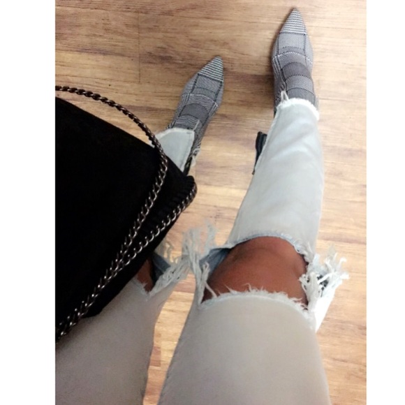 Something navy plaid booties - Picture 2 of 3